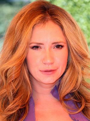 Ashley Jones attends the Veuve Clicquot Polo Classic - Pacific Palisades, Oct. 5, 2013 