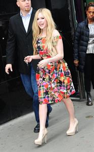 Avril Lavigne – “Good Morning America” NYC 11/5/13  