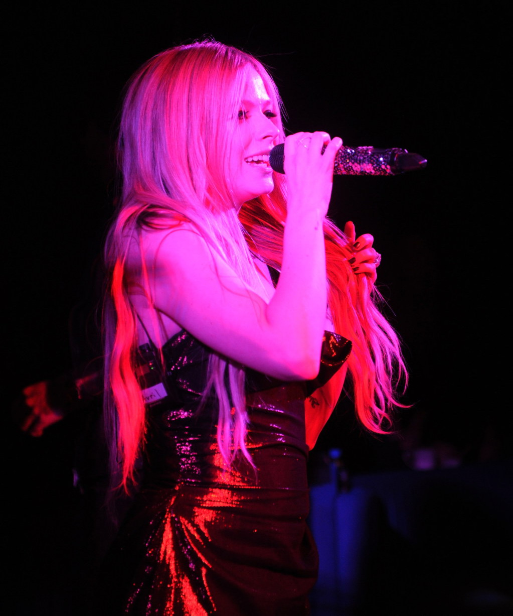 Avril Lavigne – Album Release Party in NY 11/5/13  