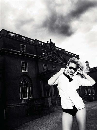 Bar Refaeli - By Simon Emmert For GQ Germany December 2012 