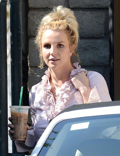 Britney Spears leaving dance studio in Sherman Oaks, on October 24, 2013