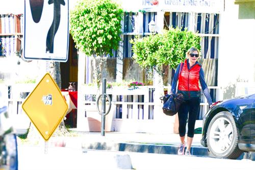 Cameron Diaz leaving the gym in Los Angeles 1/5/13 