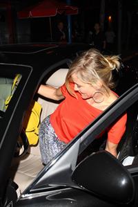 Cameron Diaz - West Hollywood, CA -Leaves Mercato di Vetro Restaurant after a business dinner with a male friend - August 8, 2012
