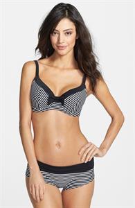 Mayra Suárez in lingerie