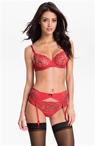 Mayra Suárez in lingerie