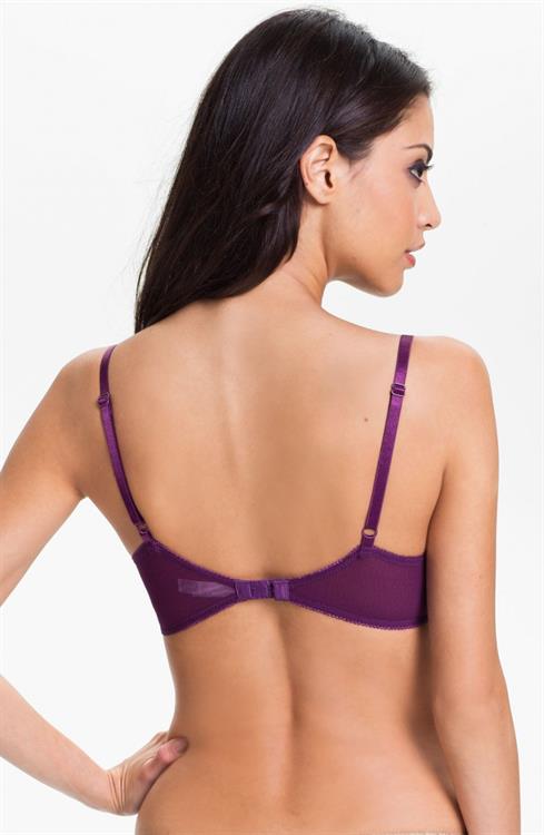 Mayra Suárez in lingerie