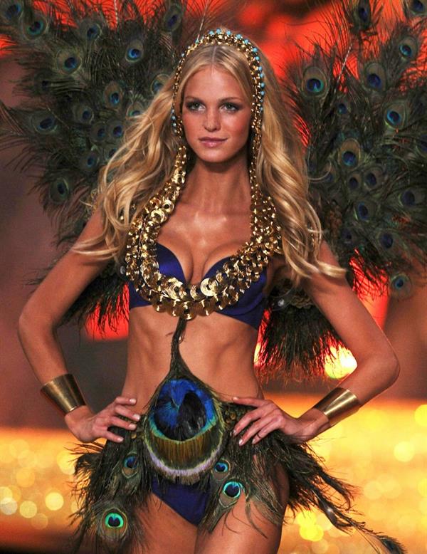 Erin Heatherton