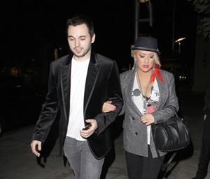 Christina Aguilera Spotted walking with Matthew Rutler in Los Angeles (November 16, 2012)