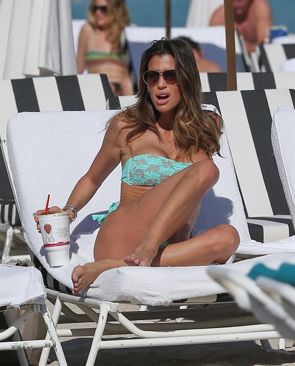 Claudia Galanti bikini candids in Miami Beach 12/6/12 