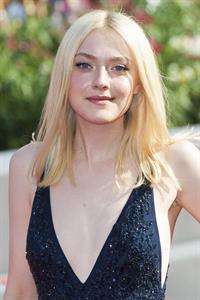 Dakota Fanning - Night Moves Premiere VFF 8/31/13