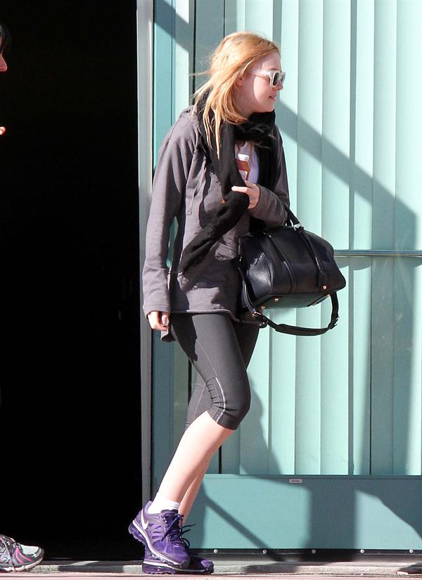 Dakota Fanning At the Gym in North Hollywood - 01/11/2013 