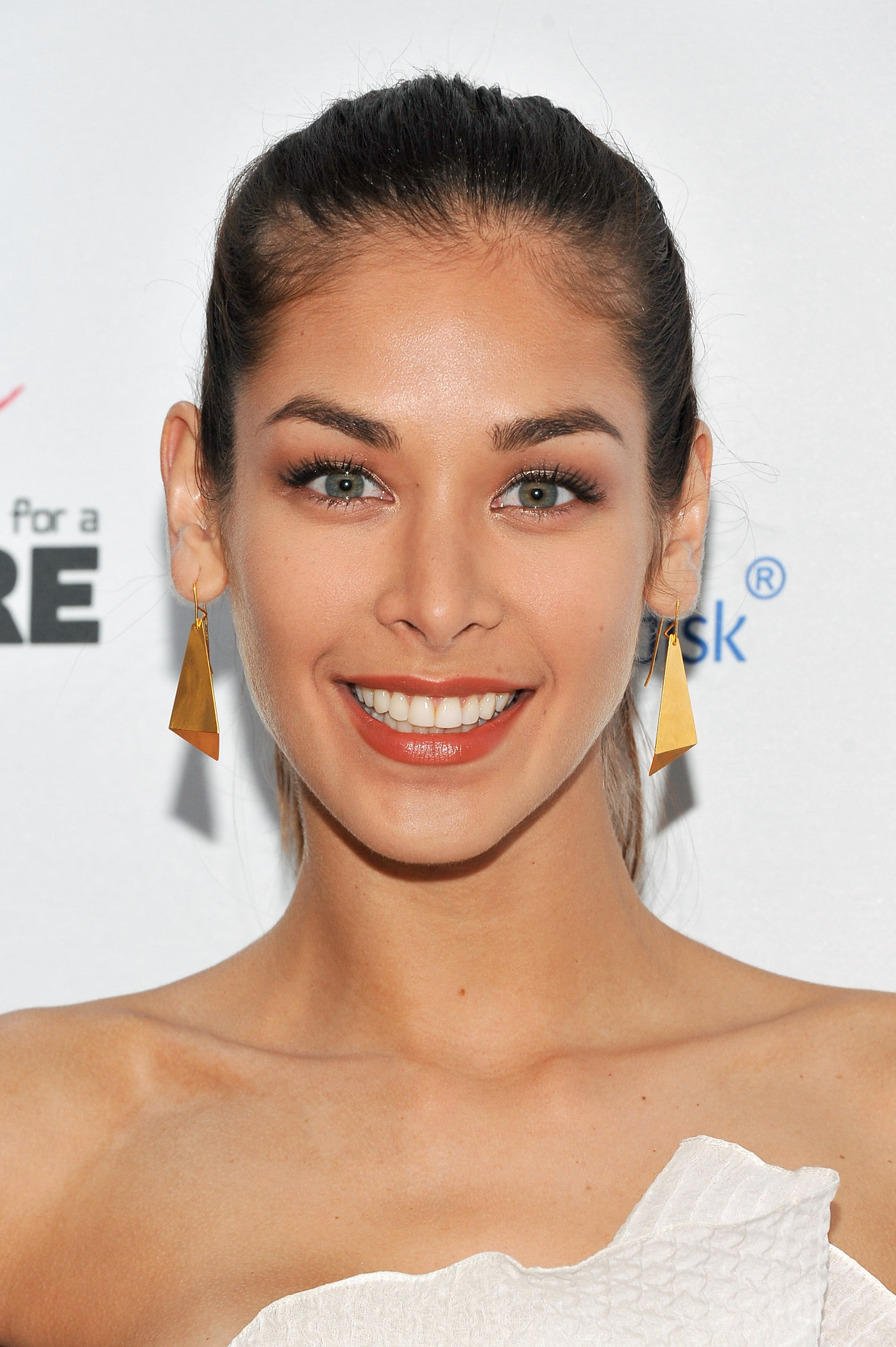 Dayana Mendoza Stand Up For A Cure 2013 (April 17, 2013) 