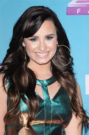 Demi Lovato The X Factor season finale results show in LA 12/20/12 