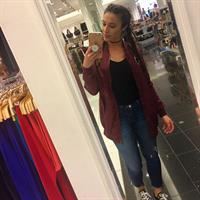 Sierra Dallas taking a selfie