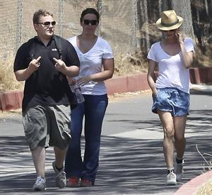 Diane Kruger Taking a Sunday stroll in Hollywood 11.08.13 