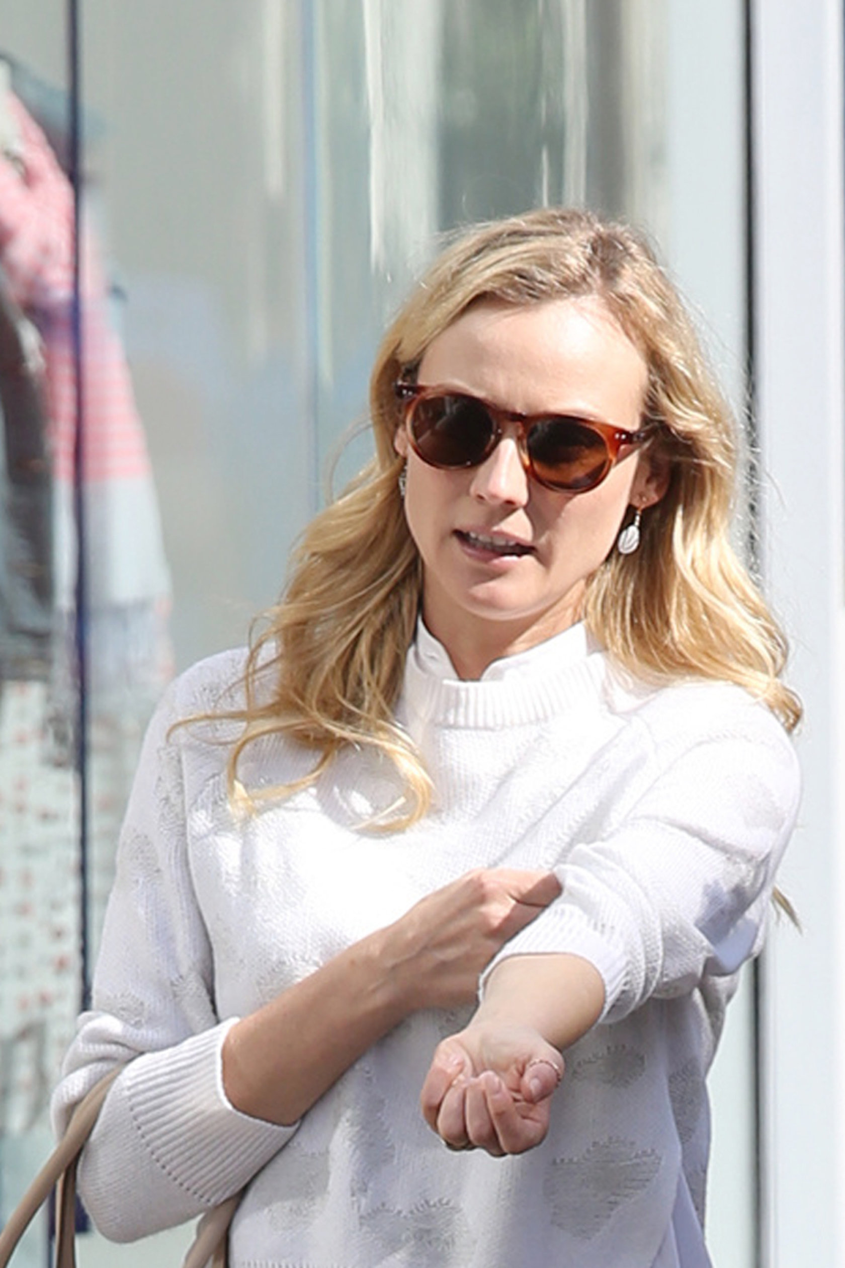 Diane Kruger Out for some shopping at a Westfield Mall in LA on April 3, 2013
