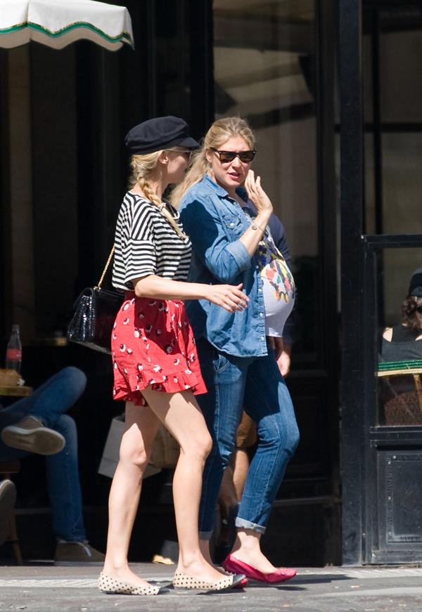 Diane Kruger - Out And About In Paris on August 20, 2012