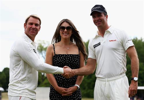 Elizabeth Hurley at Circenster Cricket Club in Cirencester- June 9, 2013 