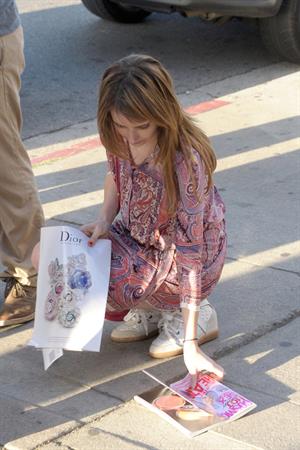 Emma Roberts - Steps out with boyfriend Evan Peters at Third Street in Los Angeles (28.05.2013) 