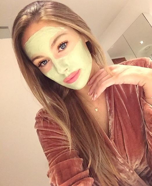 Mathilde Gøhler Selfie Pictures Mathilde Gøhler taking a selfie