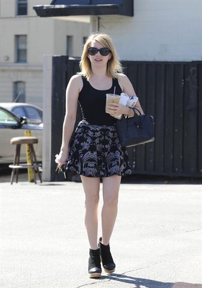 Emma Roberts - O&A in Los Angeles - August 28, 2012