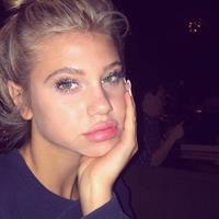 Meredith Mickelson taking a selfie