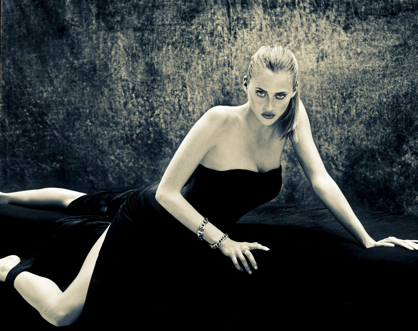 Estella Warren - Chaplin Baealer Photoshoot  