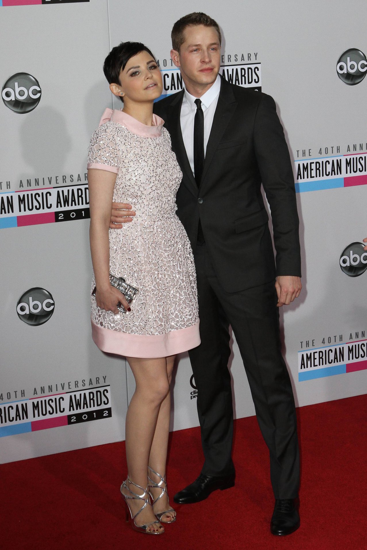 Ginnifer Goodwin Pictures Ginnifer Goodwin American Music Awards (November 18, 2012)