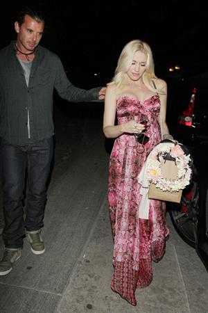 Gwen Stefani seen at a friend's house for a baby shower in Los Feliz Nov 4, 2013 
