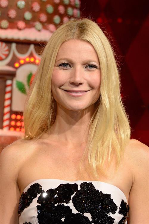 Gwyneth Paltrow Printemps Christmas Decorations Inauguration In Paris -- Nov. 7, 2013 