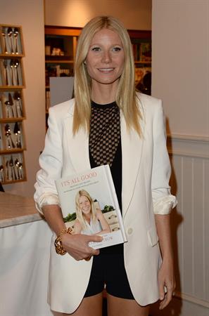 Gwyneth Paltrow Book signing at Williams-Sonoma in Beverly Hills on Apr. 5, 2013 