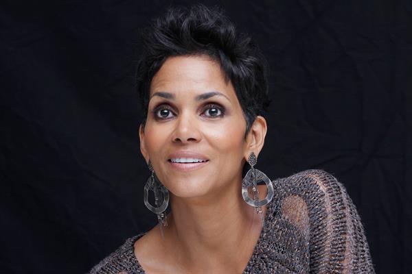 Halle Berry - Cloud Atlas Press Conference At The Beverly Hills Hotel 2012