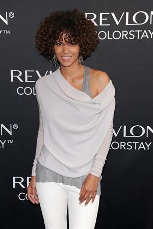 Halle Berry - Revlon ColorStay Whipped Creme Makeup Launch (May 22, 2012)