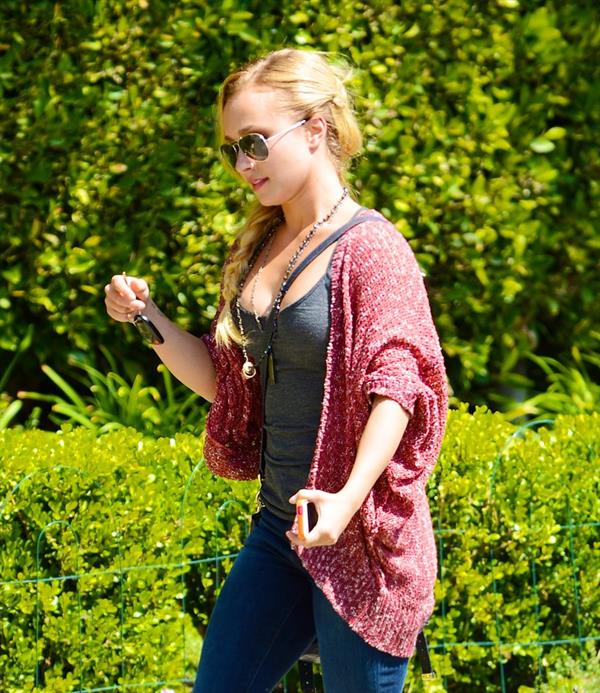 Hayden Panettiere heads to a friends house in West Hollywood on May 30, 2013