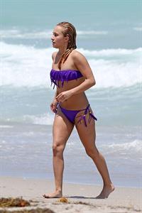 Hayden Panettiere 53Bikini candis at Miami Beach 12.05.13 