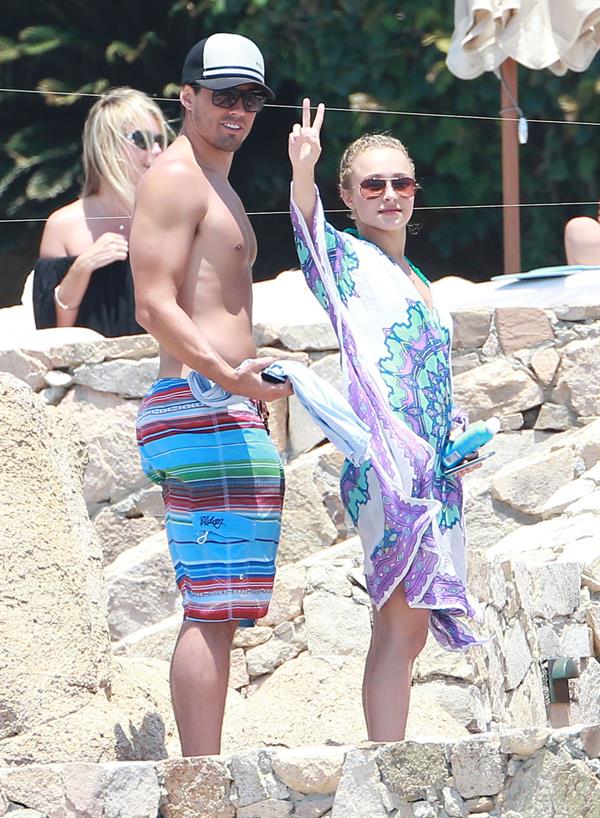 Hayden Panettiere Bikini In Cabo San Lucas July 3rd 2012