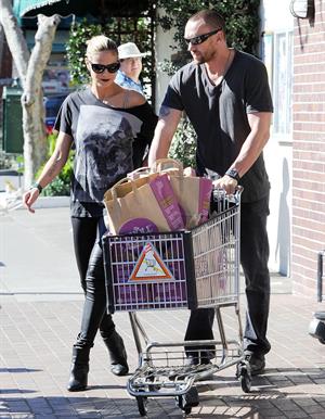 Heidi Klum Grocery shopping in Brentwood