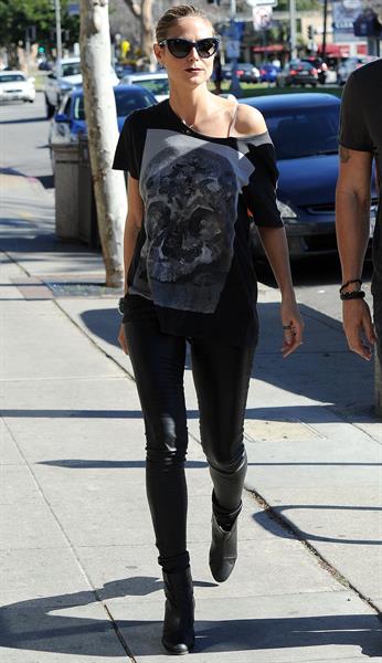 Heidi Klum Grocery shopping in Brentwood