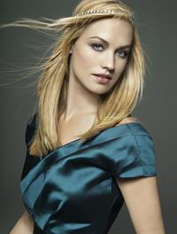 Yvonne Strahovski - Michaela Rosatto Photoshoot 2008 For InStyle