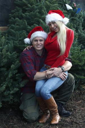 Heidi Montag Get into the festive spirit and step out to pick up a Christmas Tree on December 5, 2012