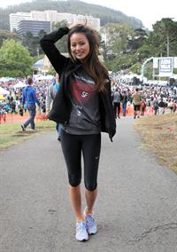 Jamie Chung - Wearing spandex at AIDS Walk in San Francisco (July 15, 2012)