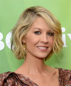 Jenna Elfman Jenna Elfman poses at the 2013 NBC Universal TCA Winter Press Tour January 6, 2013 