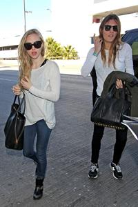 Jennifer Carpenter arrives at LAX to catch a flight out of town - January 21, 2013 