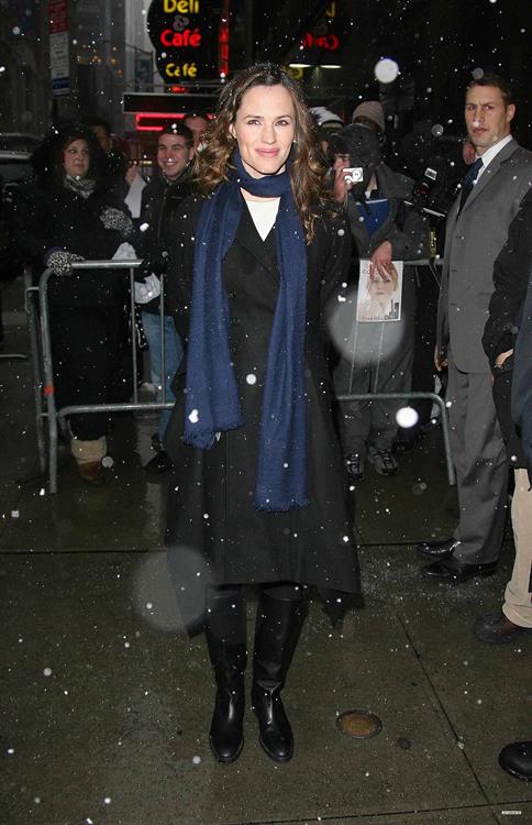 Jennifer Garner arriving at the Good Morning America Studios in New York City February 10, 2010