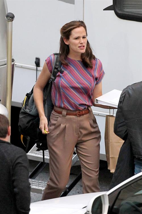 Jennifer Garner Filming 'Dallas Buyers Club' in New Orleans (November 15, 2012) 