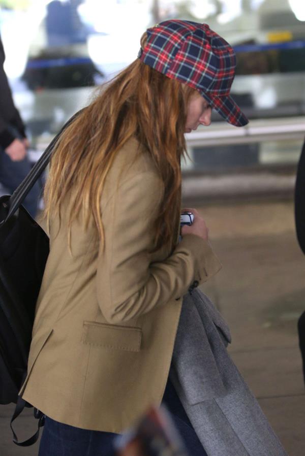 Jennifer Love Hewitt At LAX Airport December 29, 2012  