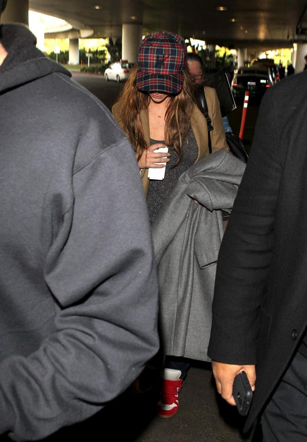 Jennifer Love Hewitt At LAX Airport December 29, 2012  