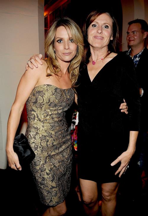 Jessalyn Gilsig Pictures Jessalyn Gilsig at Fo's Glee Spring Premiere Soiree 12/04/10