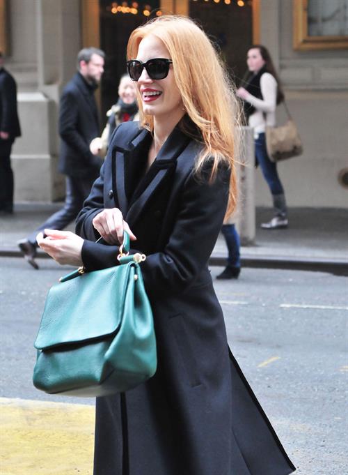 Jessica Chastain in New York City (30.01.2013) - The Heiress outside the Walter Kerr Theater 