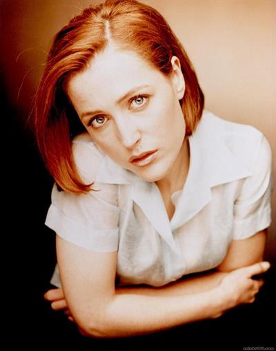 Gillian Anderson